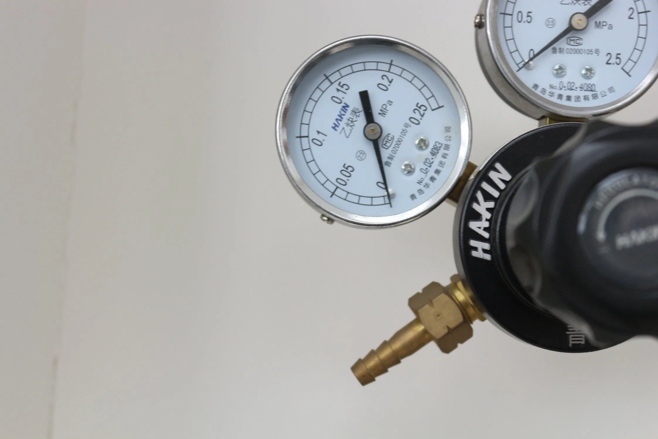 Acetylene Regulator with Zahran Connection