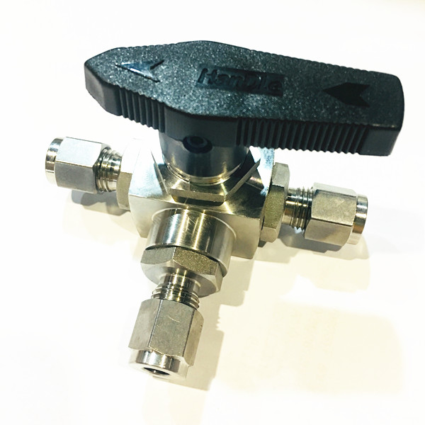 Three 3 Ways Metal Ball Valve 1/4